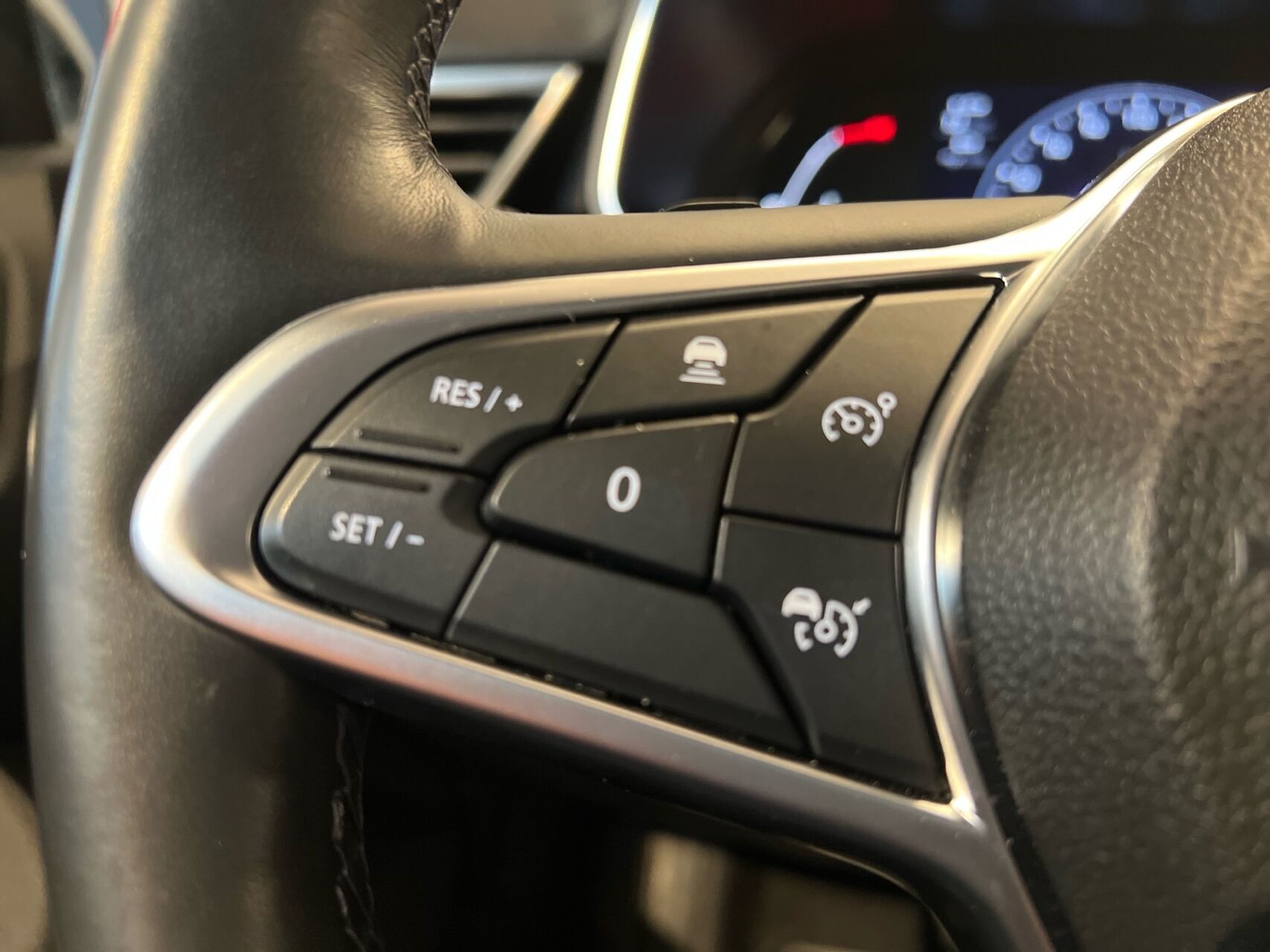 Billede af Renault Clio 1,3 TCE Intens EDC 130HK 5d 7g Aut.