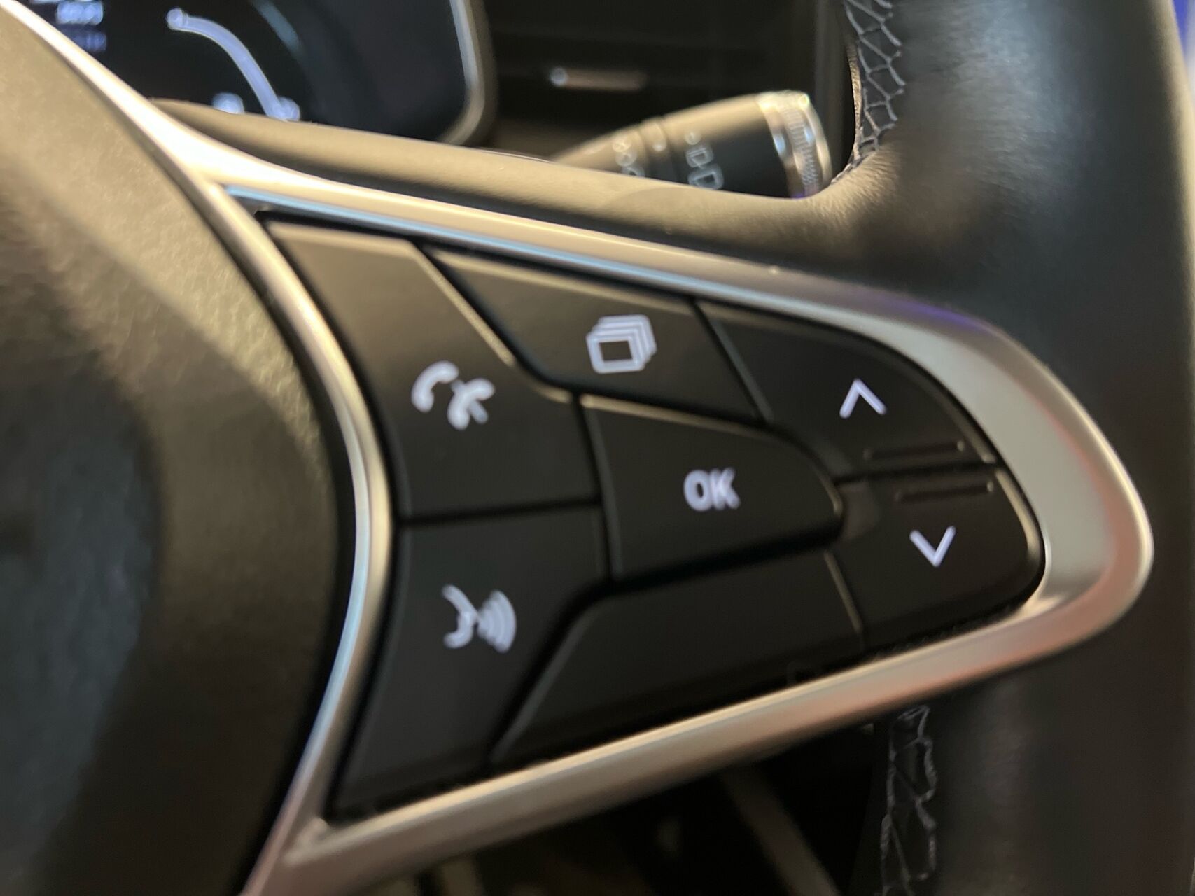 Billede af Renault Clio 1,3 TCE Intens EDC 130HK 5d 7g Aut.