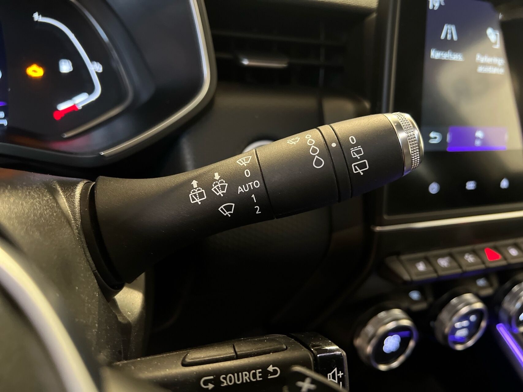 Billede af Renault Clio 1,3 TCE Intens EDC 130HK 5d 7g Aut.