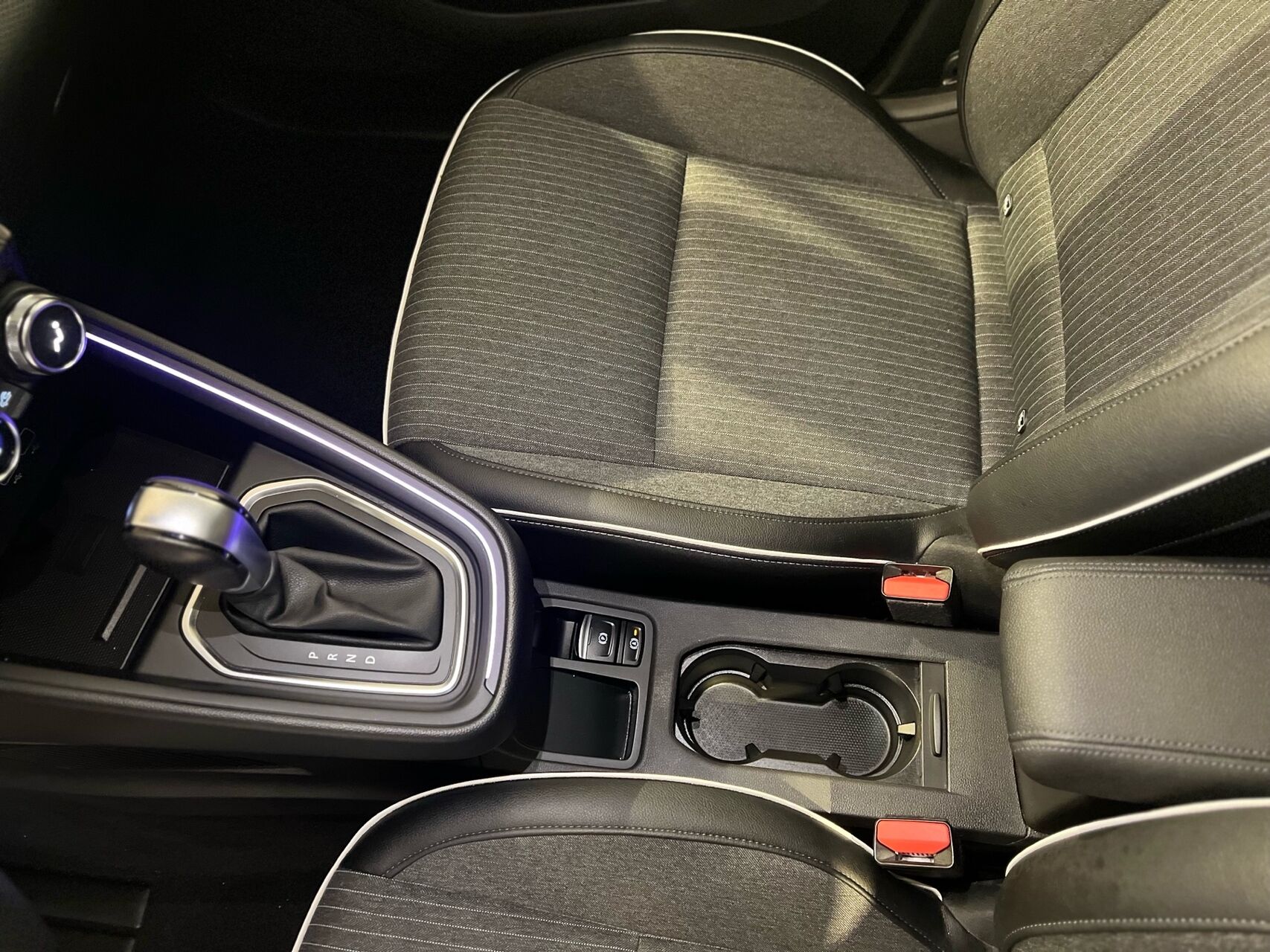 Billede af Renault Clio 1,3 TCE Intens EDC 130HK 5d 7g Aut.