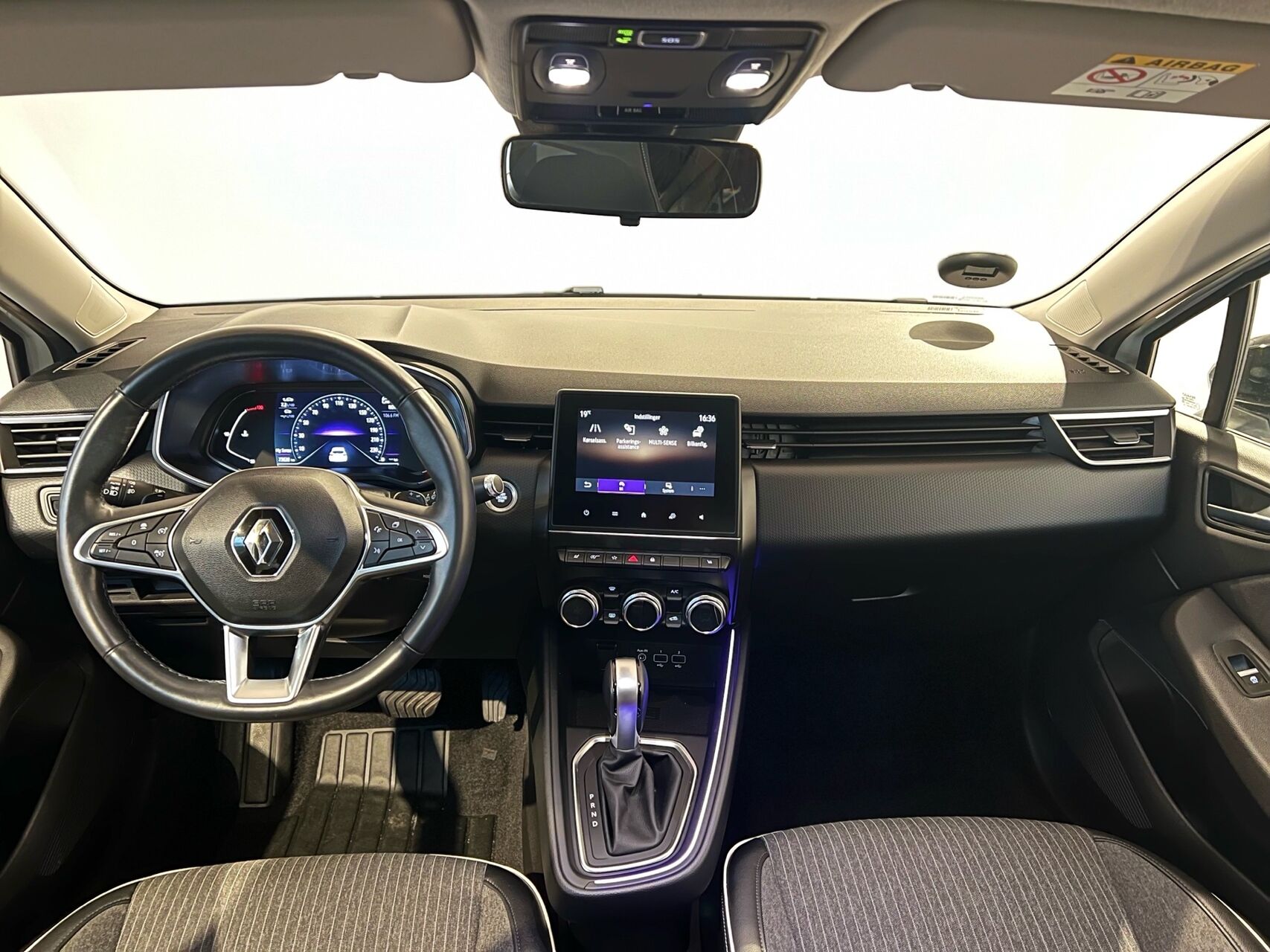 Billede af Renault Clio 1,3 TCE Intens EDC 130HK 5d 7g Aut.