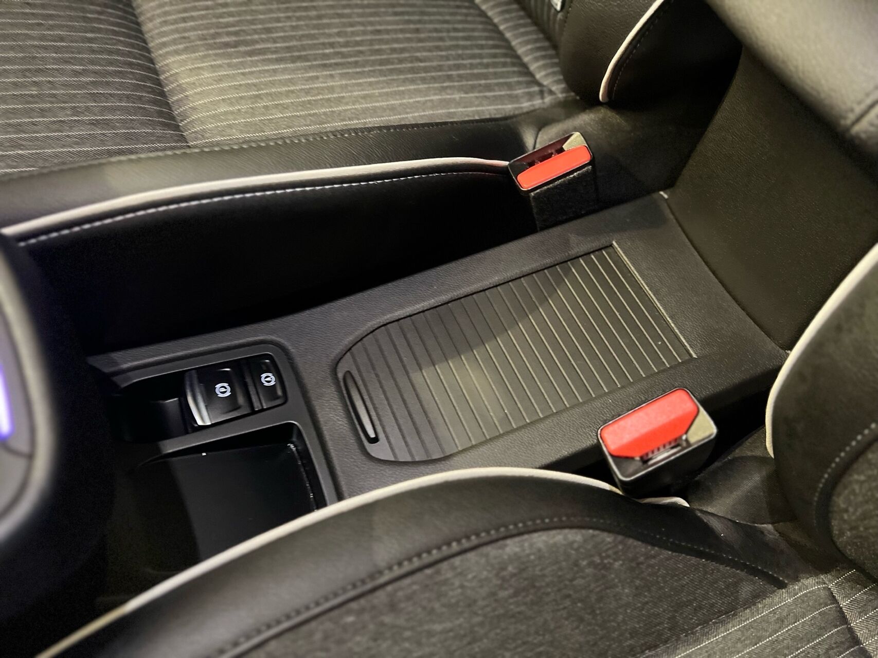 Billede af Renault Clio 1,3 TCE Intens EDC 130HK 5d 7g Aut.