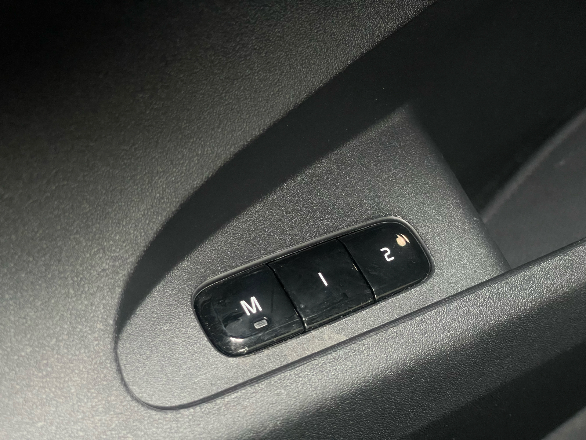 Billede af Polestar 2 EL Long Range Plus AWD 408HK 5d Aut.