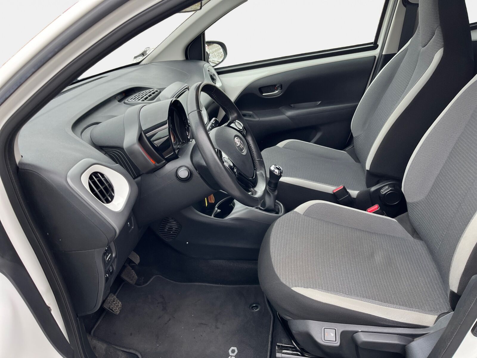 Billede af Toyota Aygo 1,0 VVT-I X-Press 72HK 5d