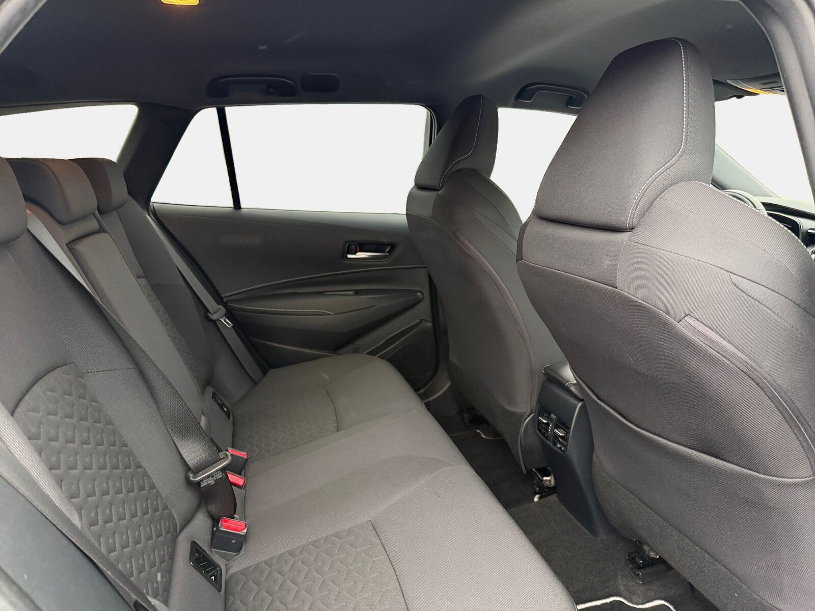 Billede af Toyota Corolla Touring Sports 2,0 Hybrid H3 Premium E-CVT 180HK Stc 6g Aut.