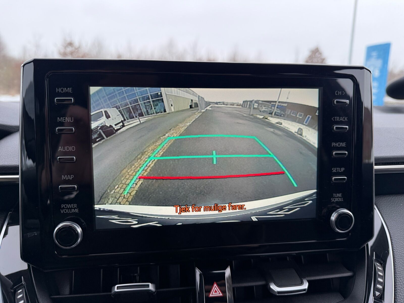 Billede af Toyota Corolla Touring Sports 2,0 Hybrid H3 Premium E-CVT 180HK Stc 6g Aut.