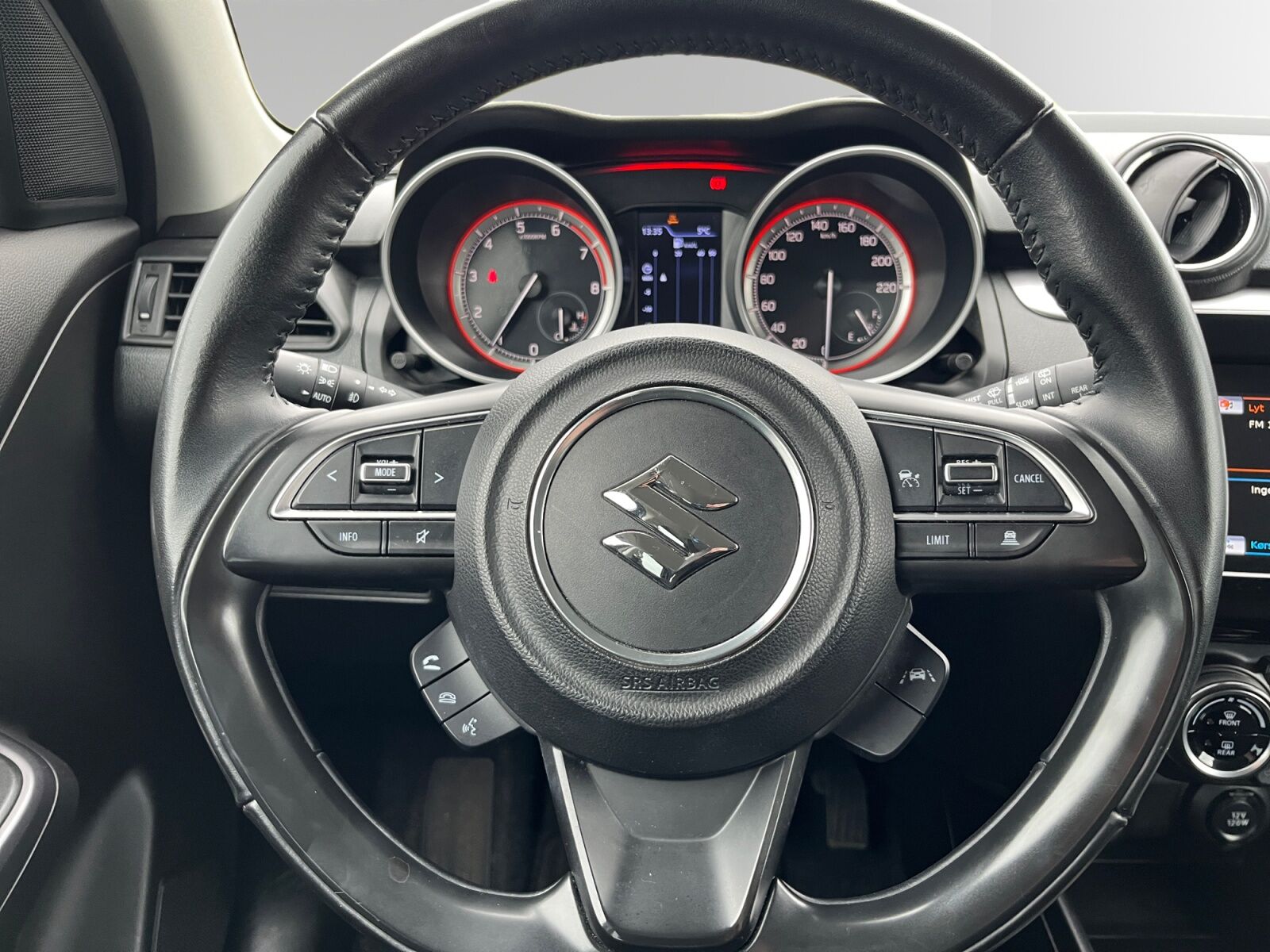 Billede af Suzuki Swift 1,2 Dualjet  Mild hybrid Exclusive AEB 83HK 5d