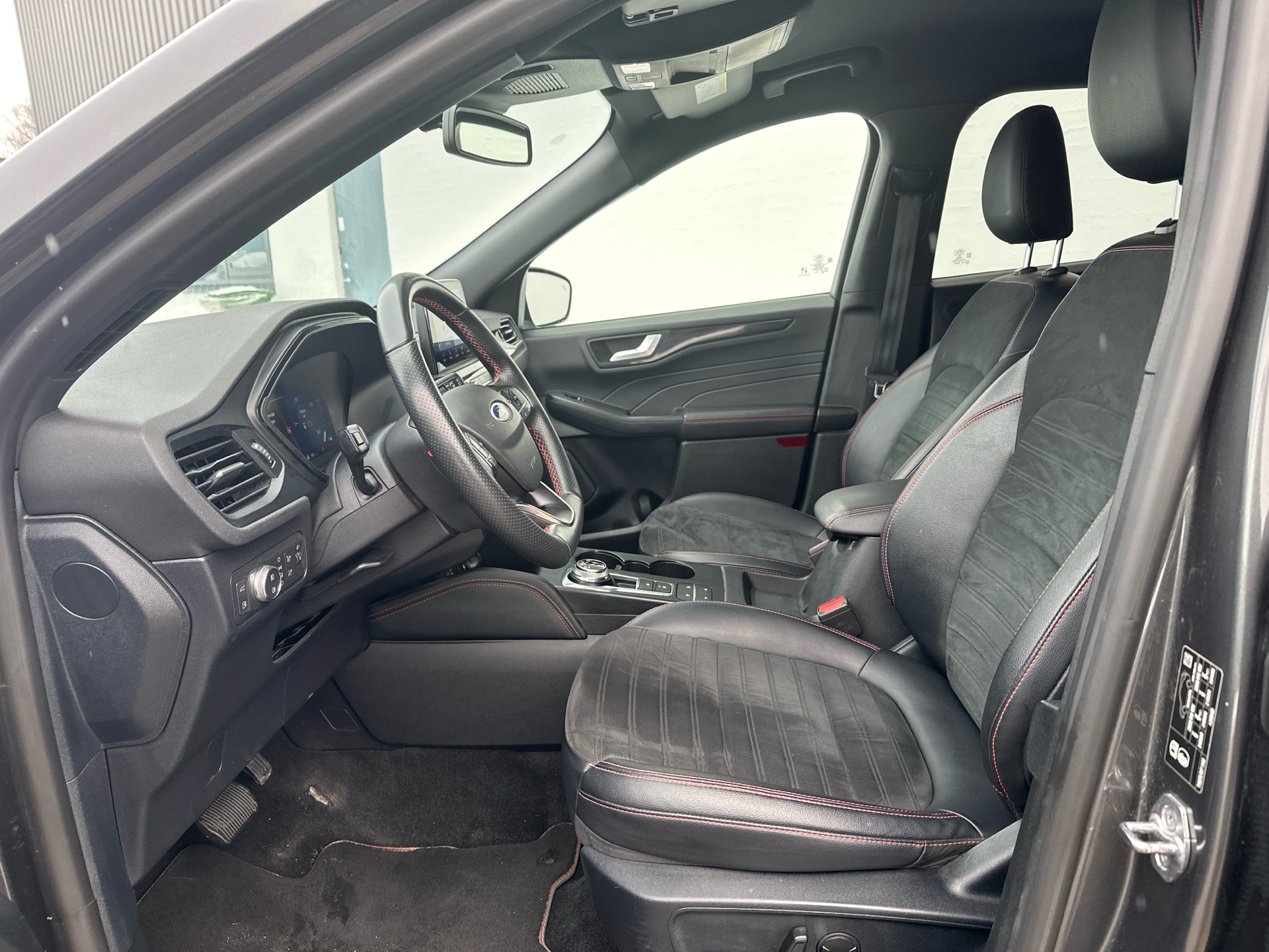 Billede af Ford Kuga 2,5 Plugin-hybrid ST-Line X CVT 225HK 5d Trinl. Gear