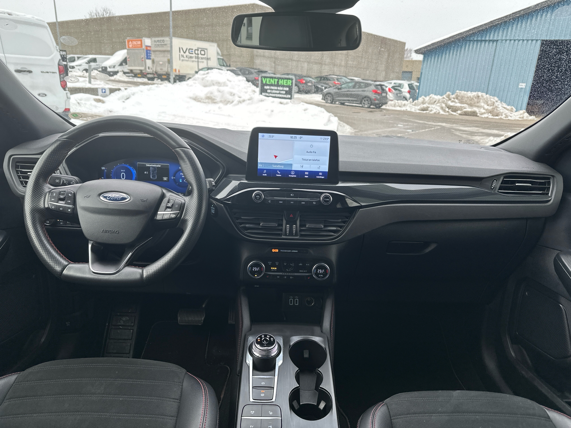 Billede af Ford Kuga 2,5 Plugin-hybrid ST-Line X CVT 225HK 5d Trinl. Gear
