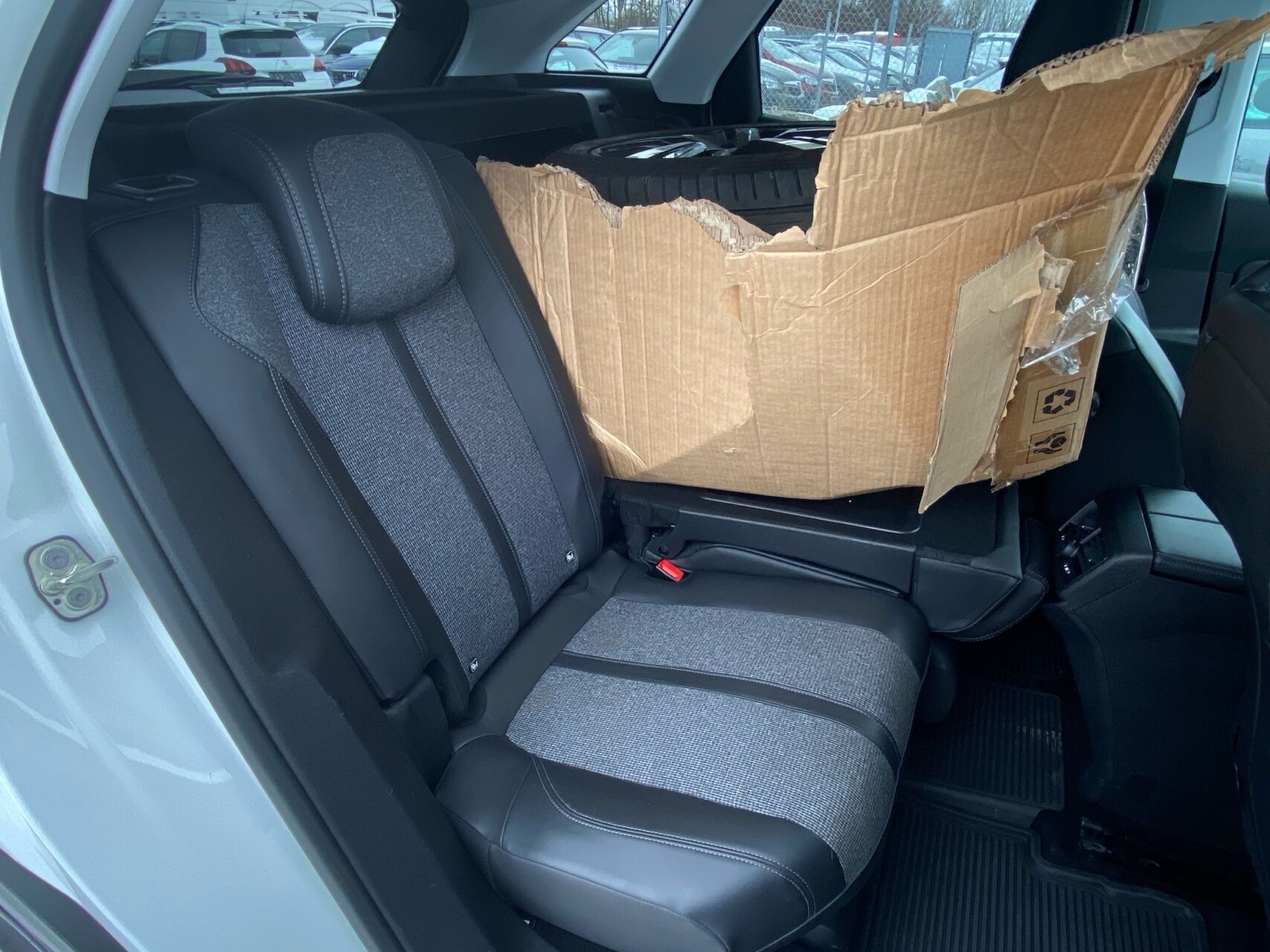 Billede af Peugeot 3008 1,6 BlueHDi Allure EAT6 120HK 5d 6g Aut.