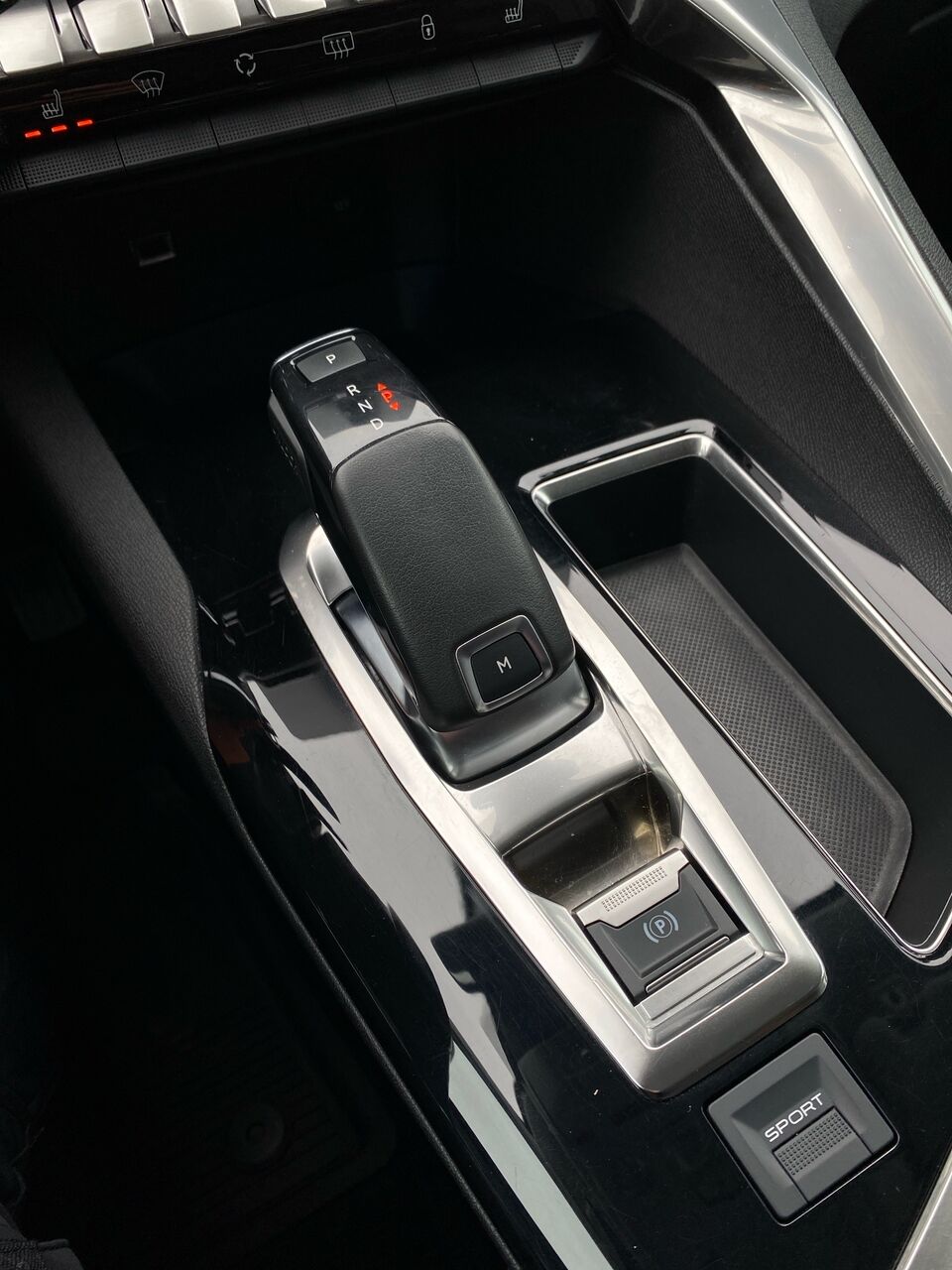 Billede af Peugeot 3008 1,6 BlueHDi Allure EAT6 120HK 5d 6g Aut.