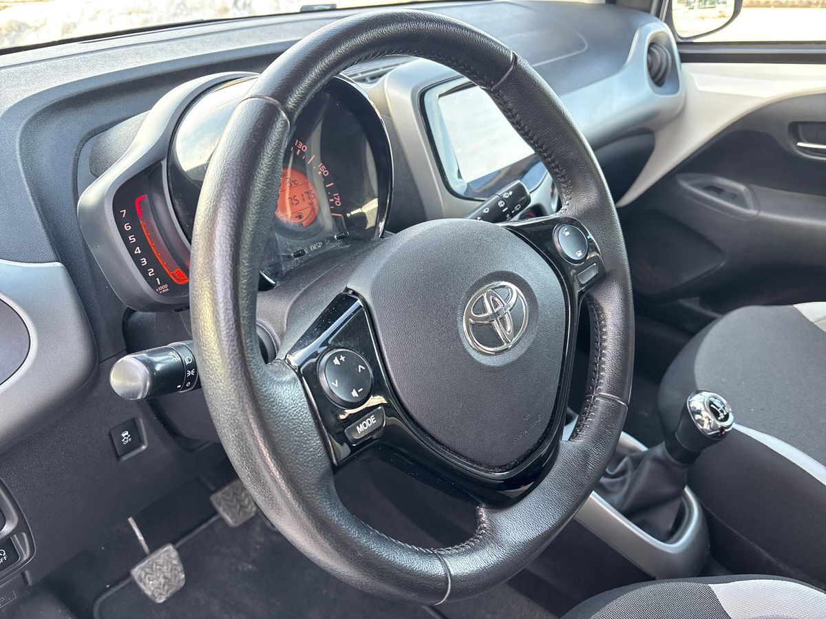 Billede af Toyota Aygo 1,0 VVT-I X-Sky 69HK 5d