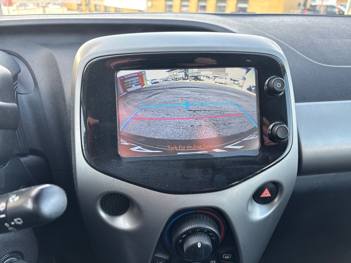 Billede af Toyota Aygo 1,0 VVT-I X-Sky 69HK 5d