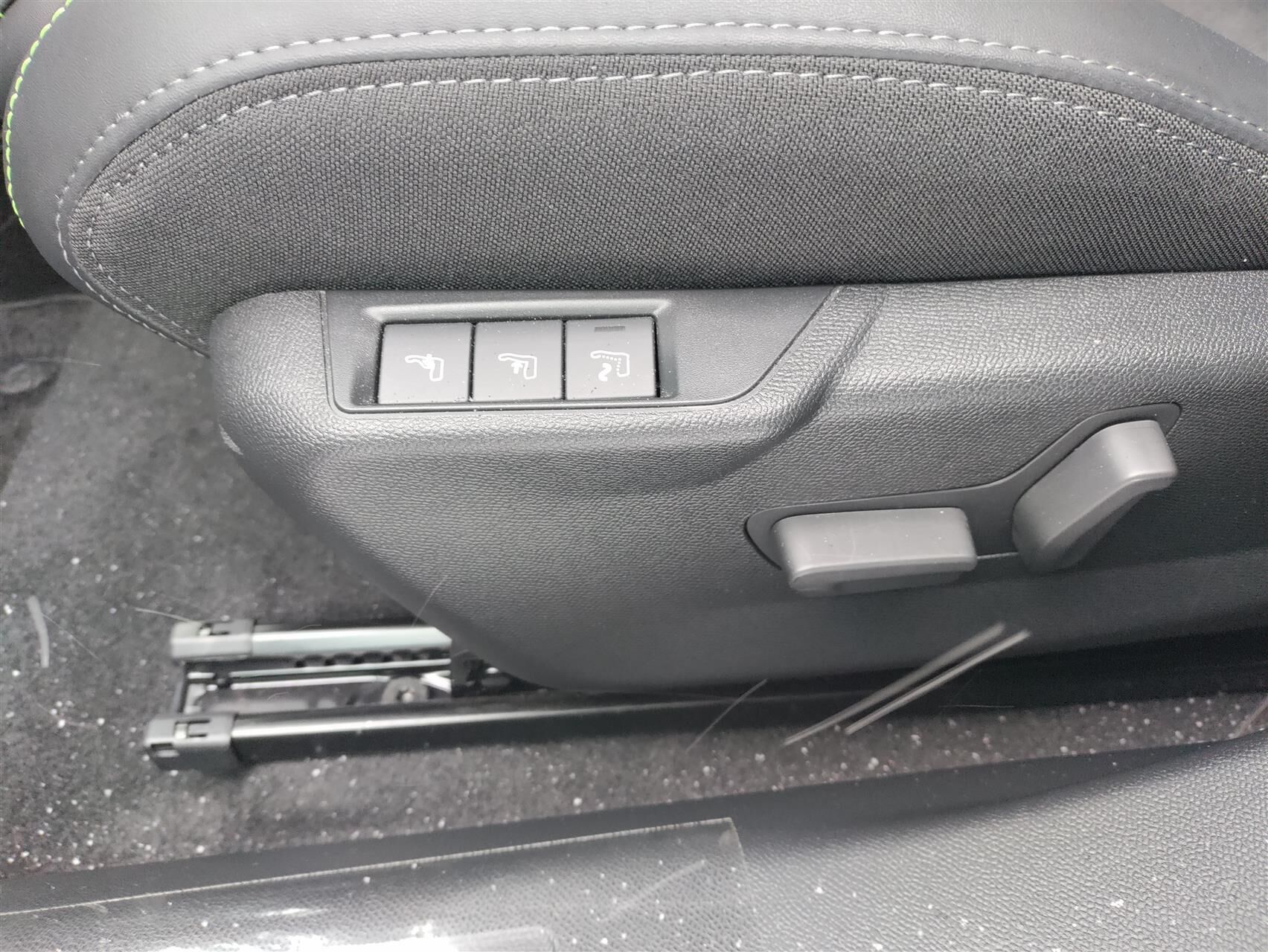 Billede af Peugeot e-2008 EL GT Sky 156HK 5d Aut.