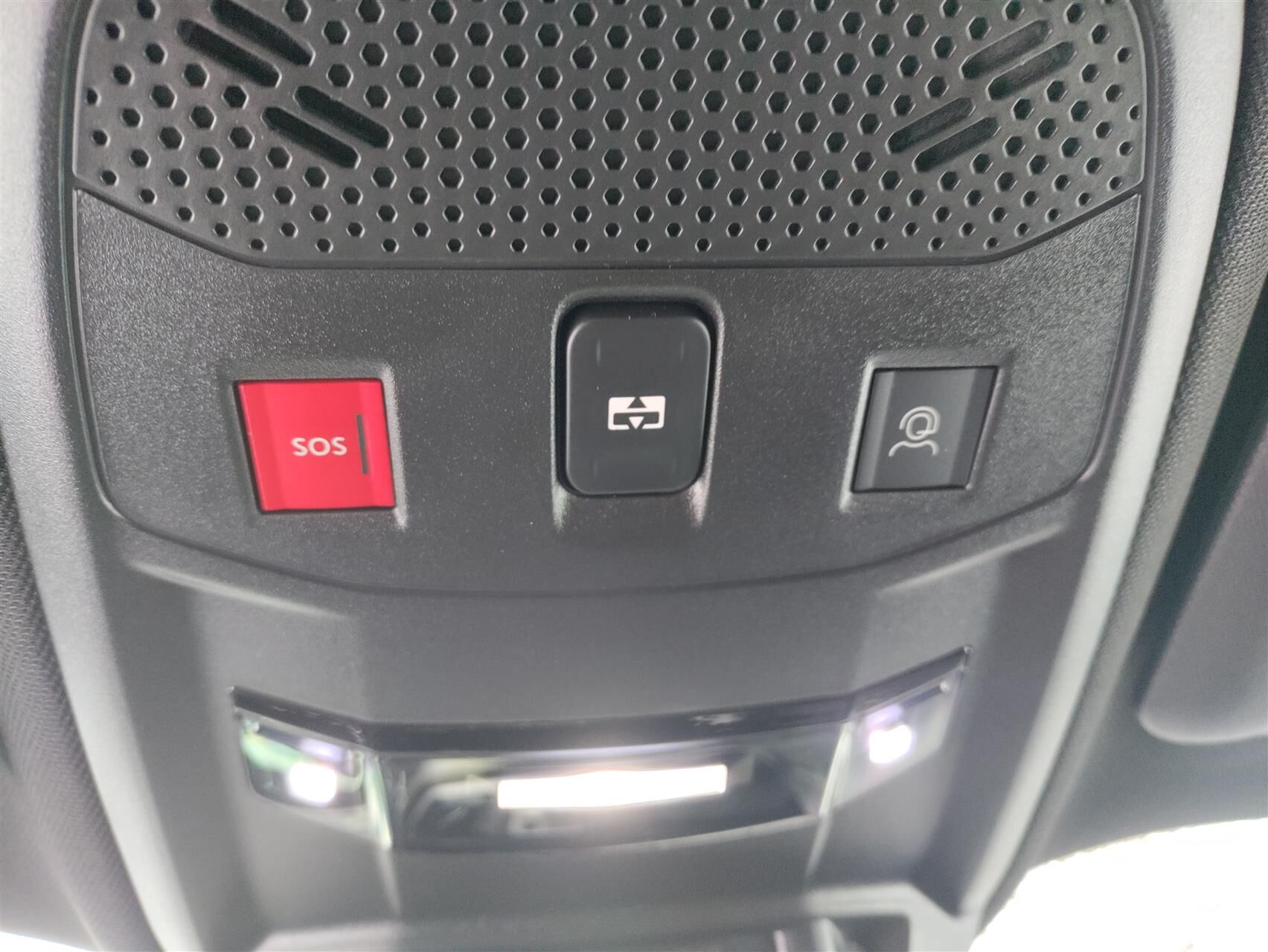 Billede af Peugeot e-2008 EL GT Sky 156HK 5d Aut.