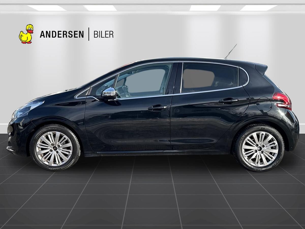 Billede af Peugeot 208 1,2 PureTech Signature Sky 82HK 5d