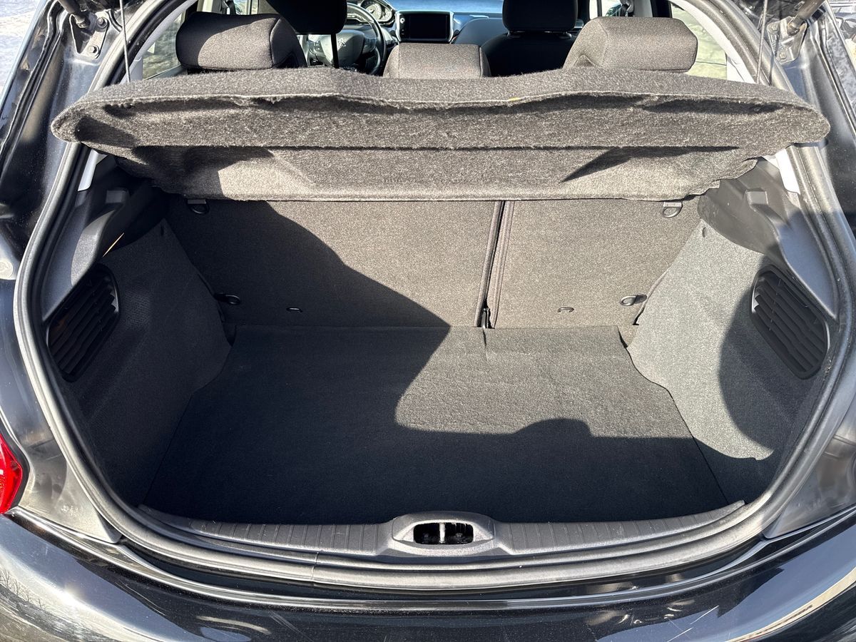 Billede af Peugeot 208 1,2 PureTech Signature Sky 82HK 5d