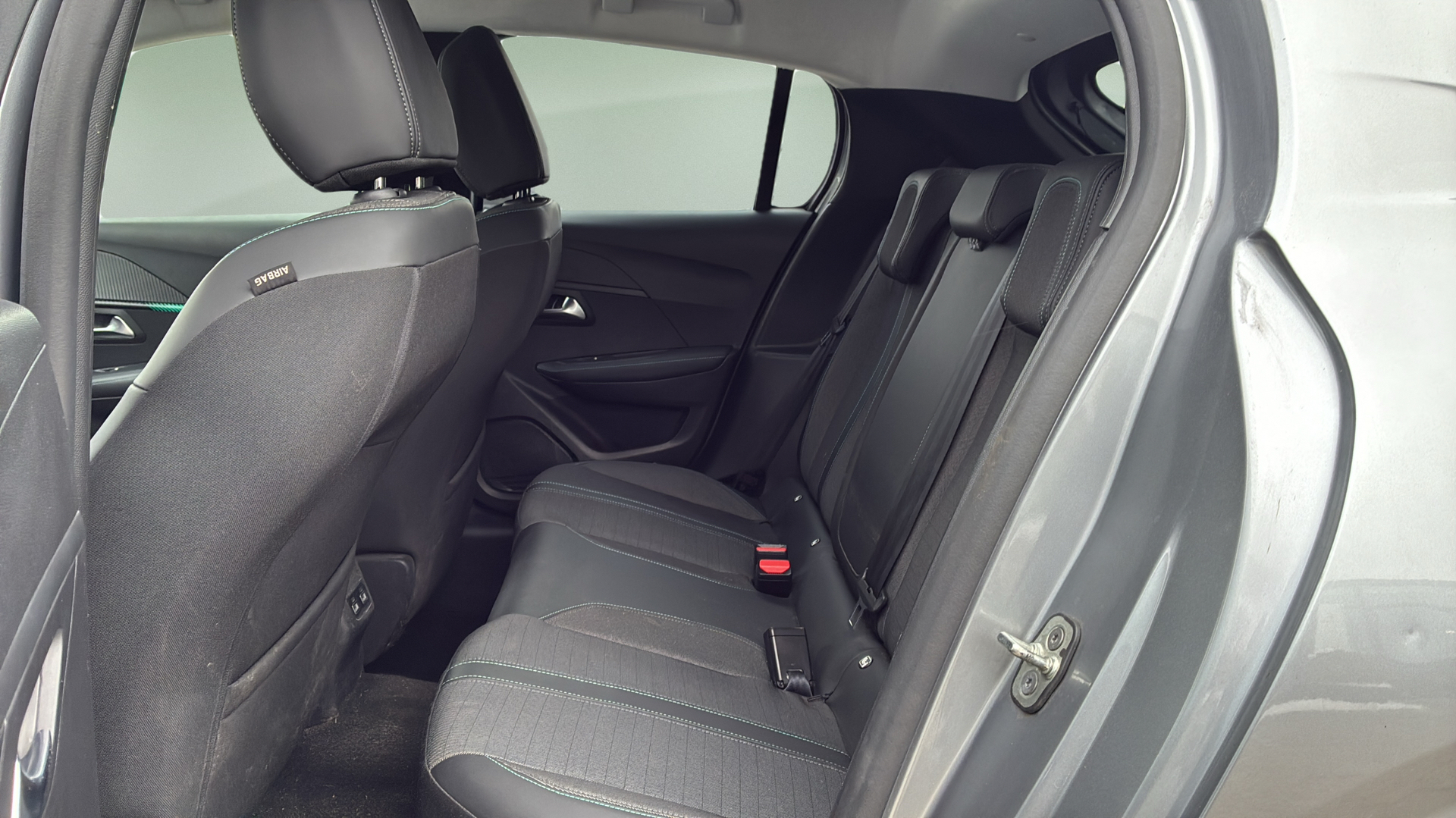 Billede af Peugeot 208 1,2 PureTech Vision Sport EAT8 100HK 5d 8g Aut.