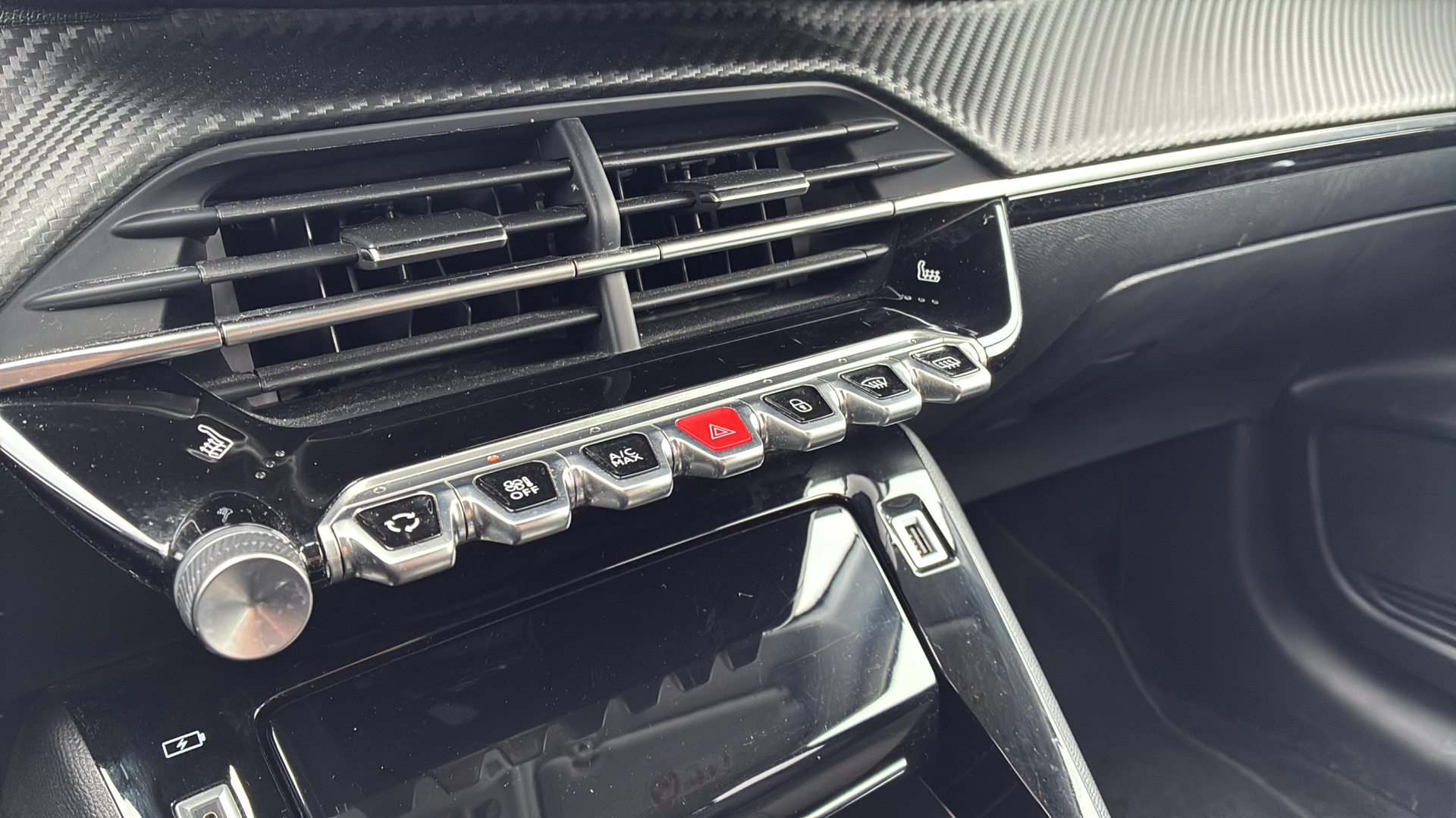 Billede af Peugeot 208 1,2 PureTech Vision Sport EAT8 100HK 5d 8g Aut.