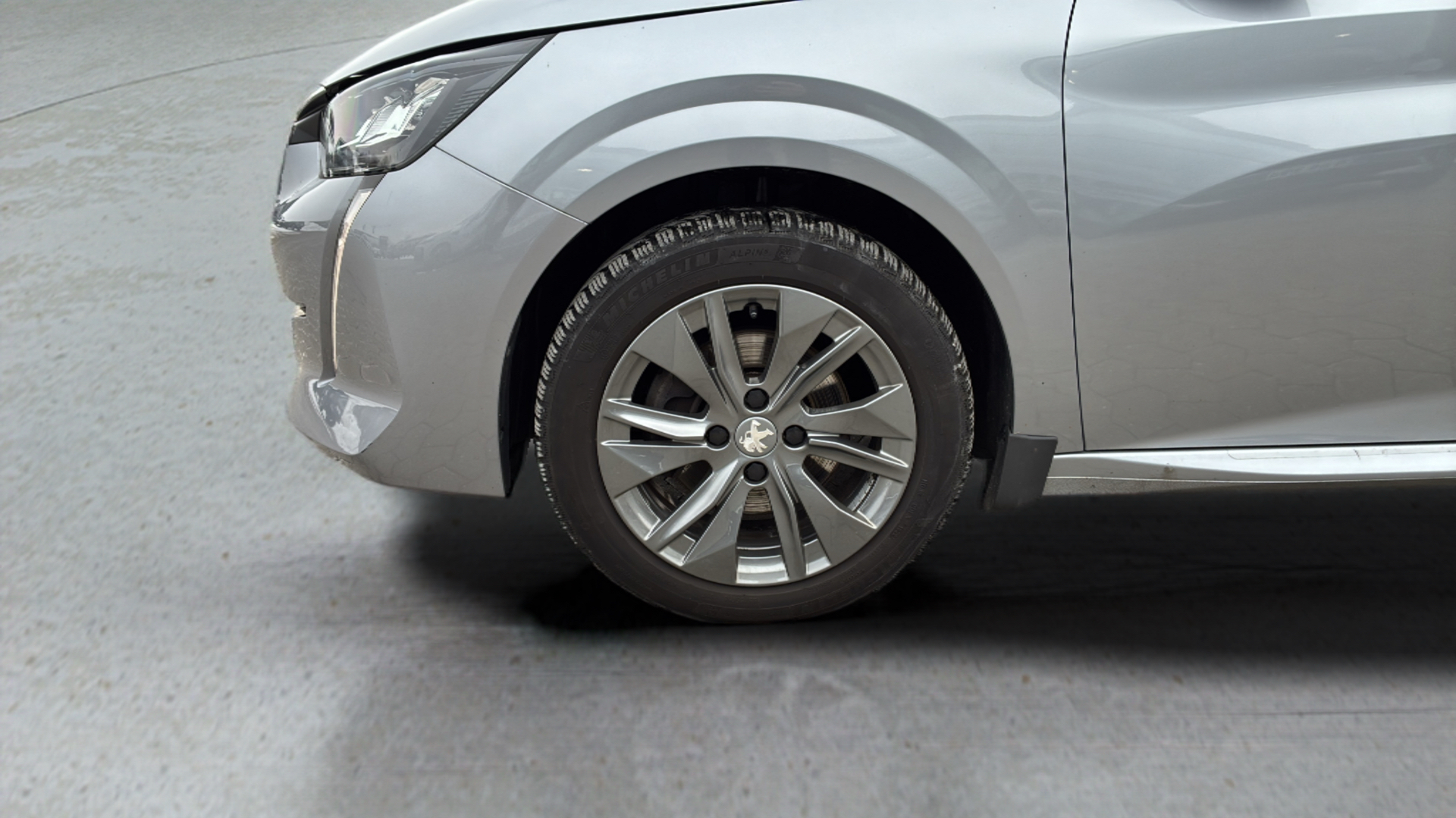 Billede af Peugeot 208 1,2 PureTech Vision Sport EAT8 100HK 5d 8g Aut.