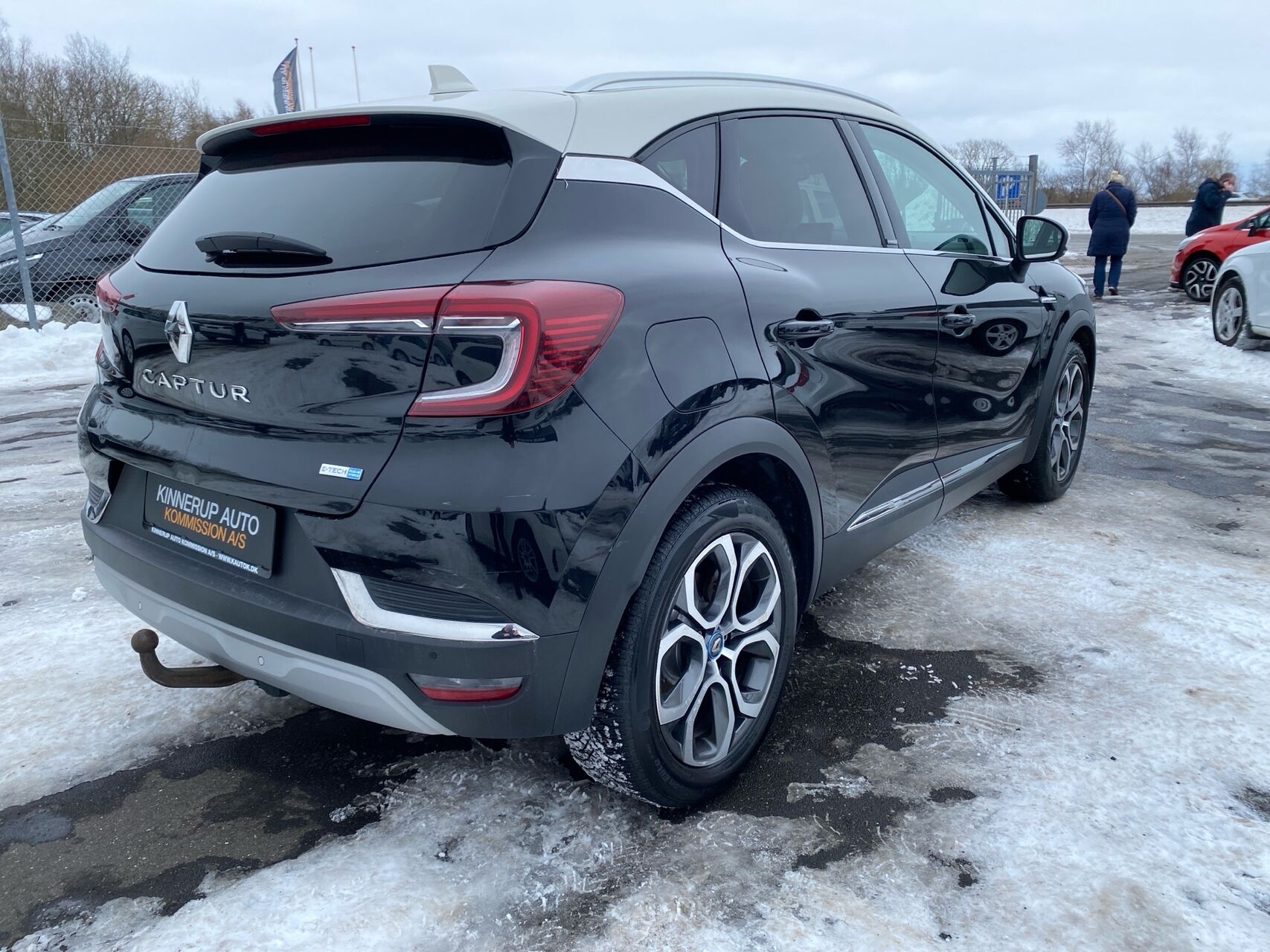 Billede af Renault Captur 1,6 E-TECH  Plugin-hybrid Intens 160HK 5d Aut.