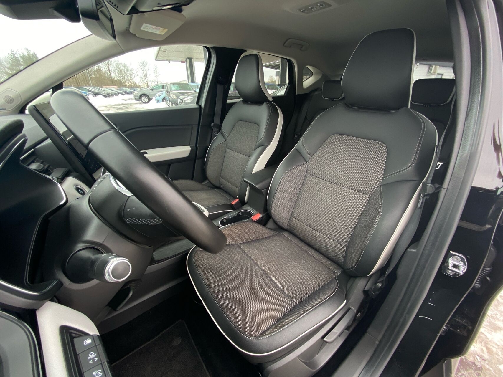 Billede af Renault Captur 1,6 E-TECH  Plugin-hybrid Intens 160HK 5d Aut.