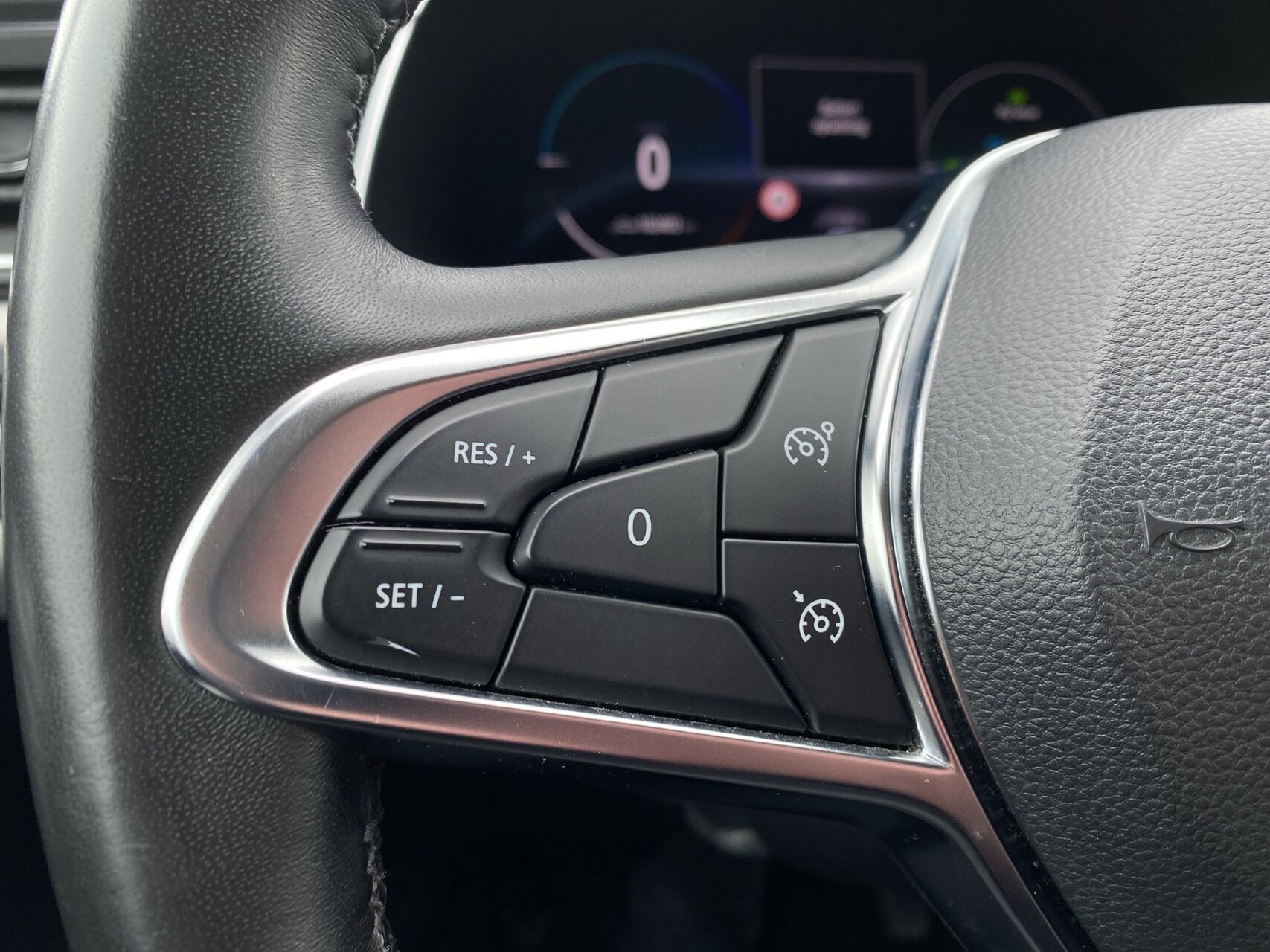 Billede af Renault Captur 1,6 E-TECH  Plugin-hybrid Intens 160HK 5d Aut.