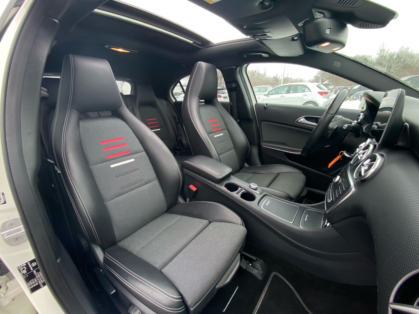 Billede af Mercedes-Benz A180 d 1,5 CDI 7G-DCT 109HK 5d 7g Aut.