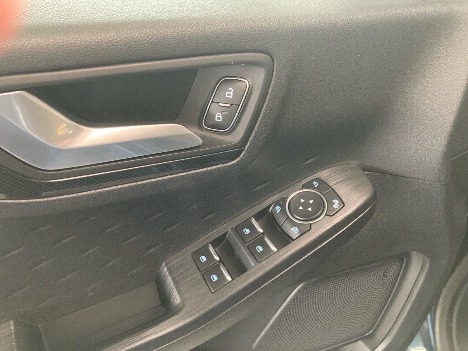 Billede af Ford Kuga 2,5 Plugin-hybrid ST-Line X CVT 225HK 5d Trinl. Gear