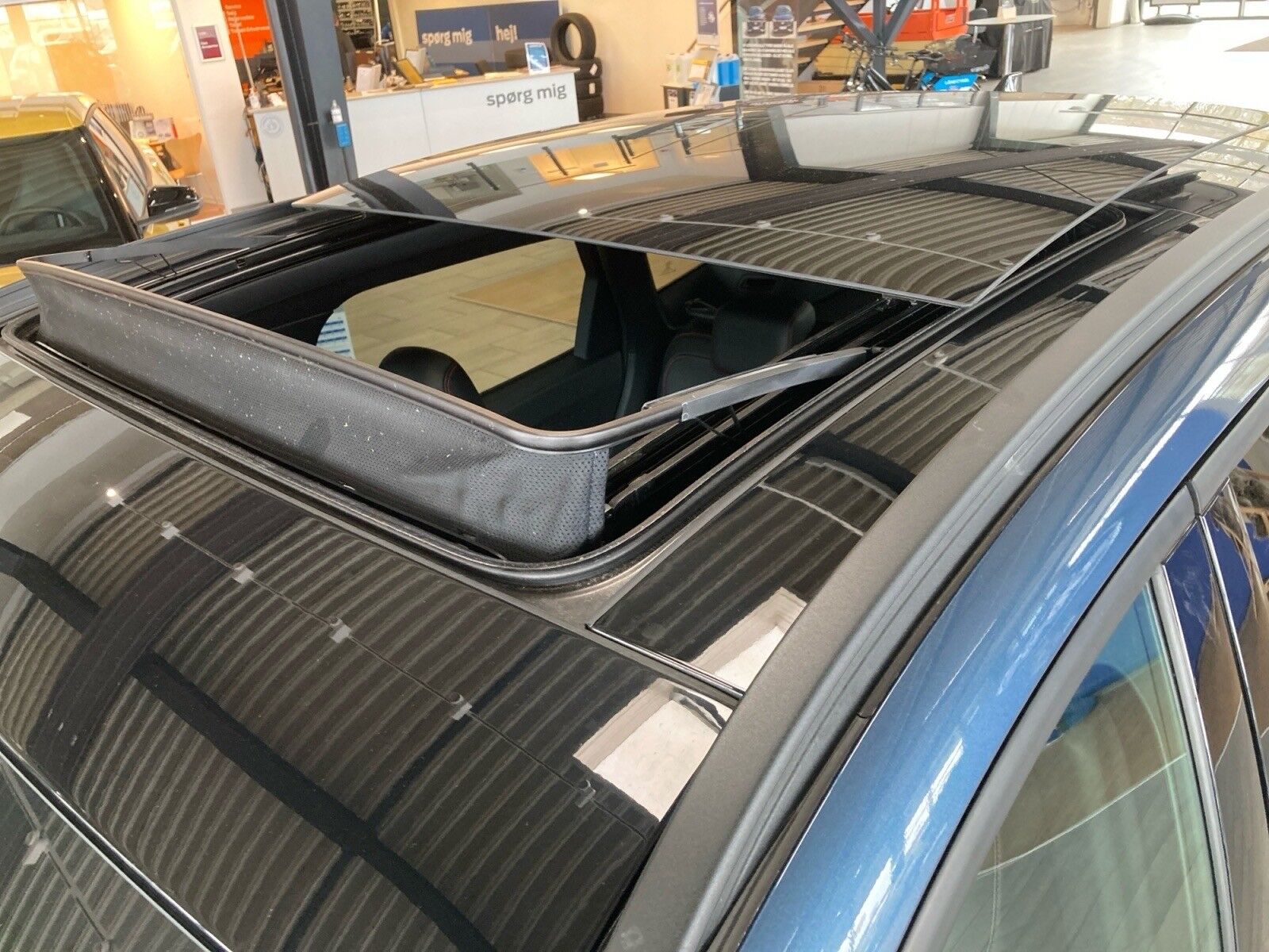 Billede af Ford Kuga 2,5 Plugin-hybrid ST-Line X CVT 225HK 5d Trinl. Gear