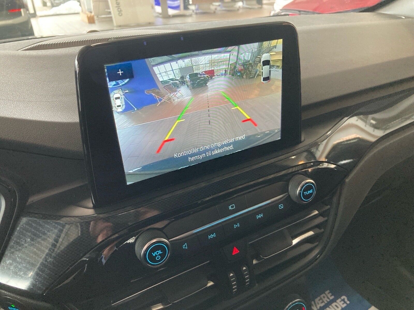 Billede af Ford Kuga 2,5 Plugin-hybrid ST-Line X CVT 225HK 5d Trinl. Gear