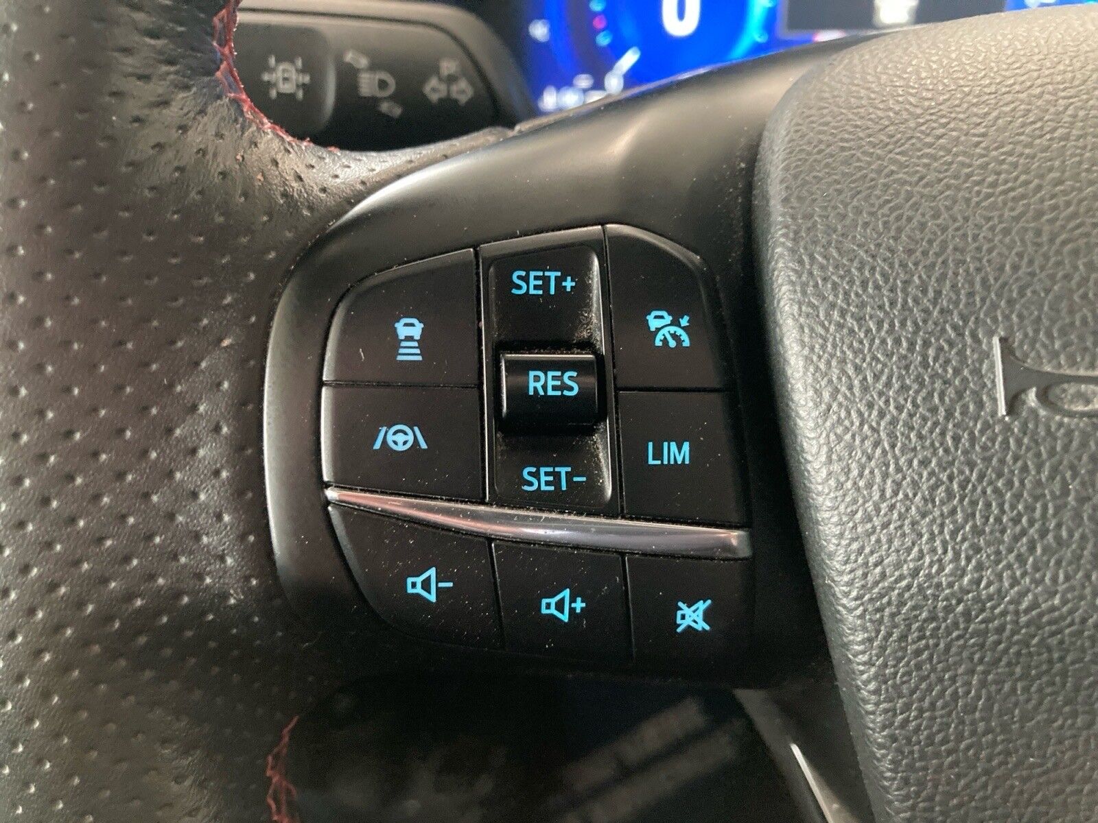 Billede af Ford Kuga 2,5 Plugin-hybrid ST-Line X CVT 225HK 5d Trinl. Gear