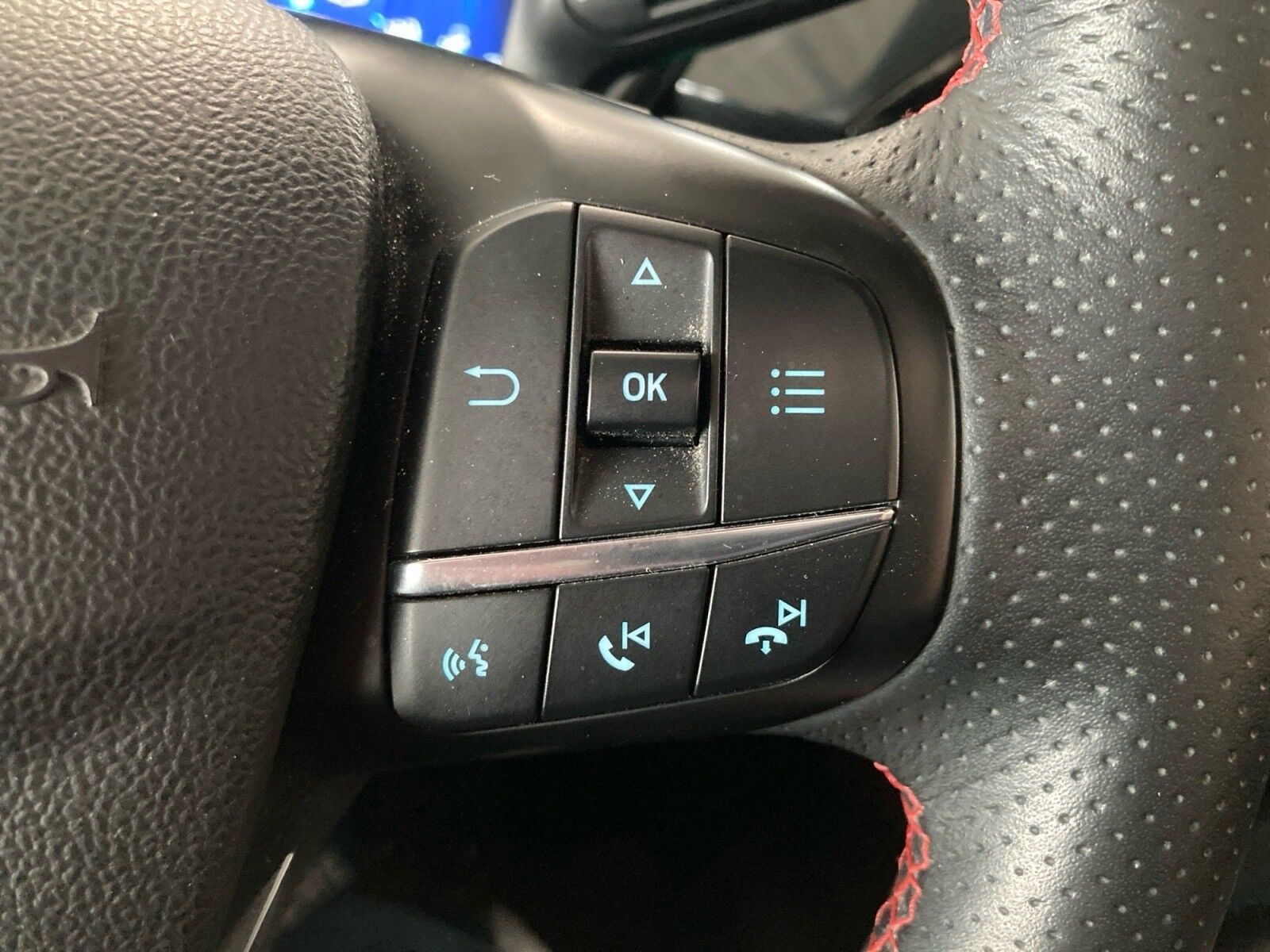 Billede af Ford Kuga 2,5 Plugin-hybrid ST-Line X CVT 225HK 5d Trinl. Gear