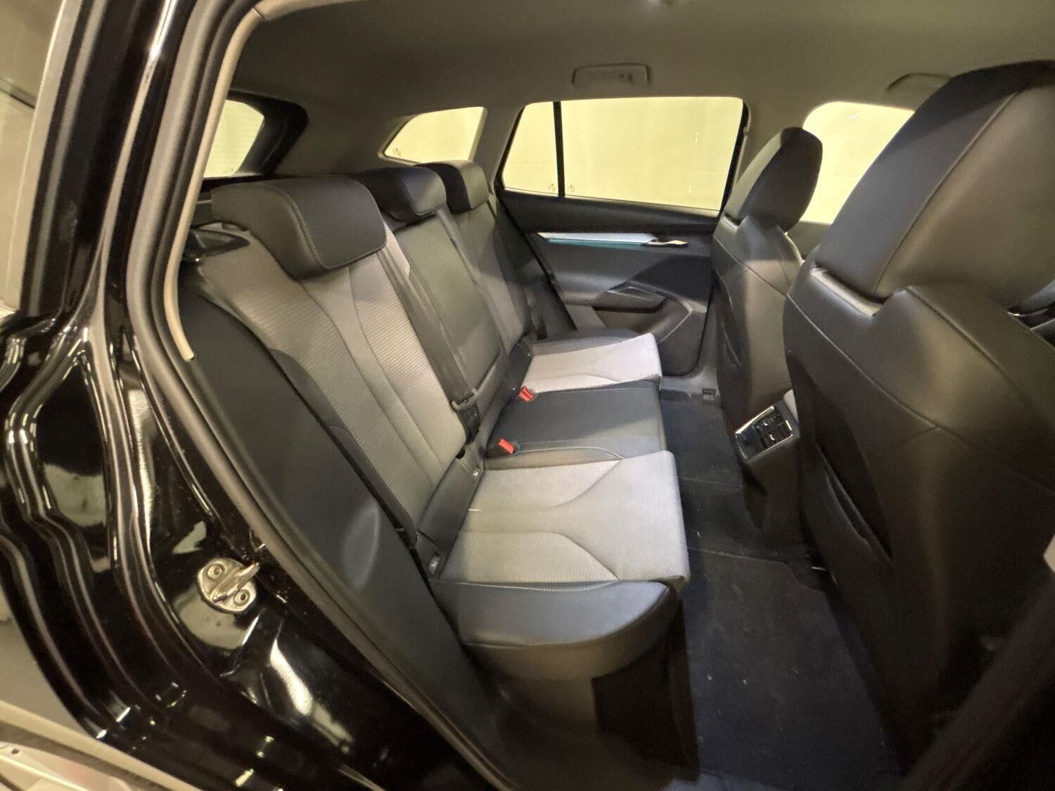 Billede af Skoda Enyaq 80X iV Plus 4x4 265HK 5d Aut.