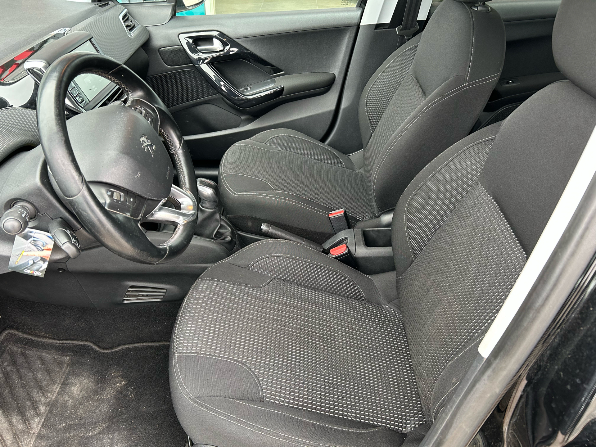 Billede af Peugeot 208 1,6 BlueHDi Desire 100HK 5d