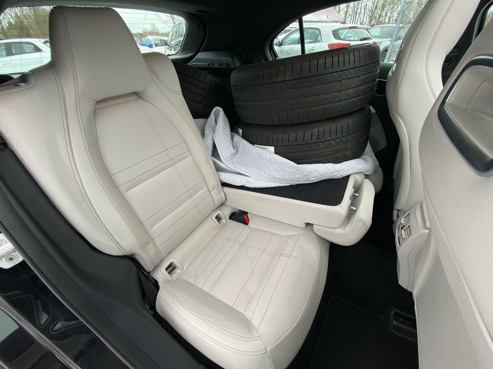 Billede af Mercedes-Benz A180 1,6 BlueEfficiency Edition 122HK 5d 6g