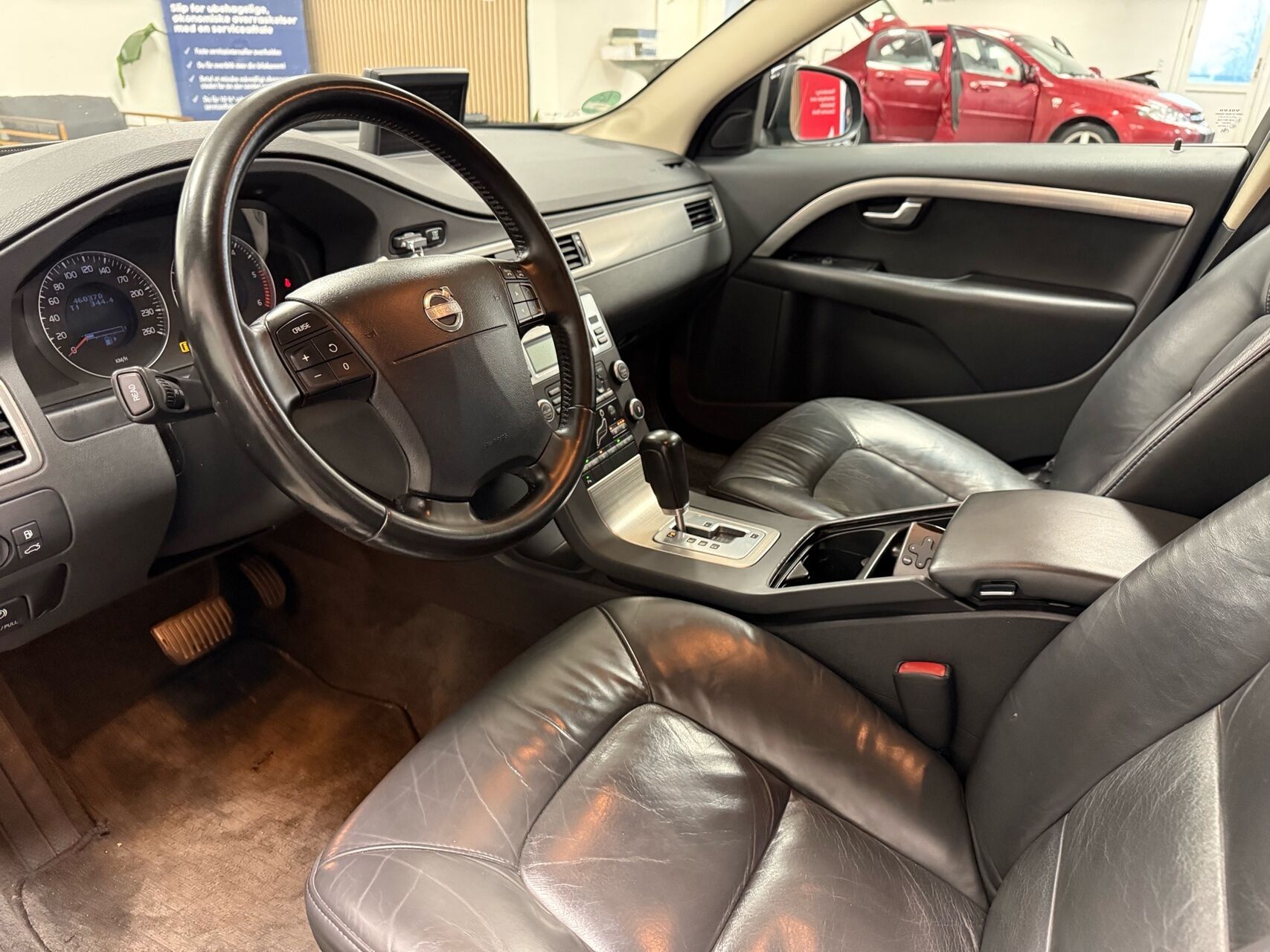 Billede af Volvo V70 2,4 D Momentum Geartronic 163HK Stc 6g Aut.