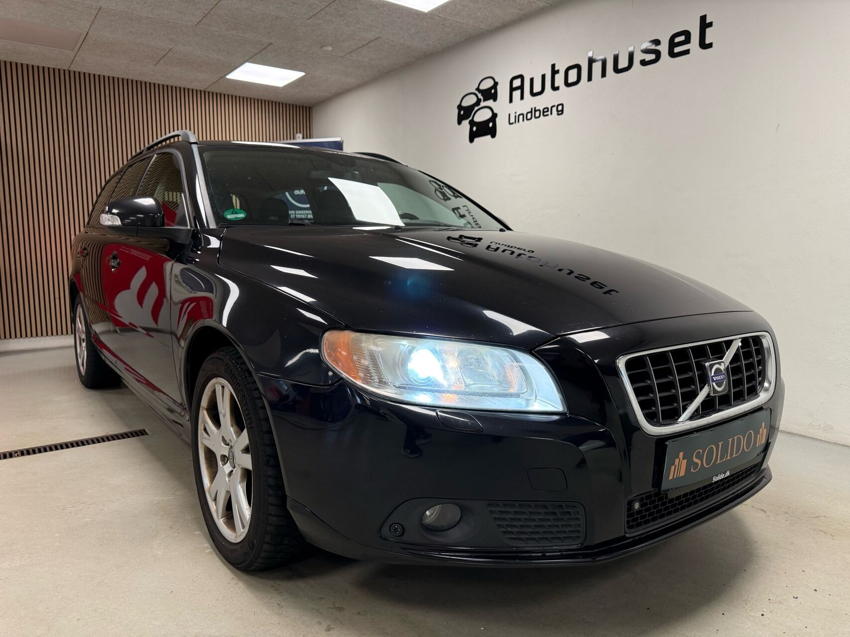 Billede af Volvo V70 2,4 D Momentum Geartronic 163HK Stc 6g Aut.