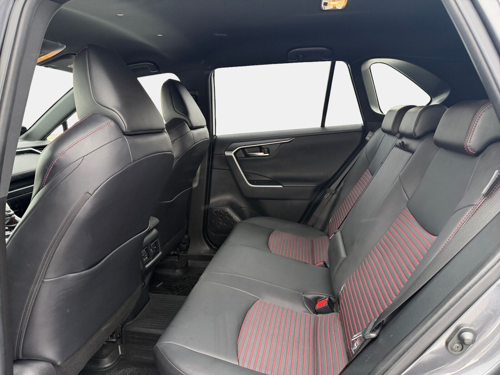 Billede af Toyota RAV4 Plug-in 2,5 Plugin-hybrid H3 Comfort AWD 306HK 5d 6g Aut.