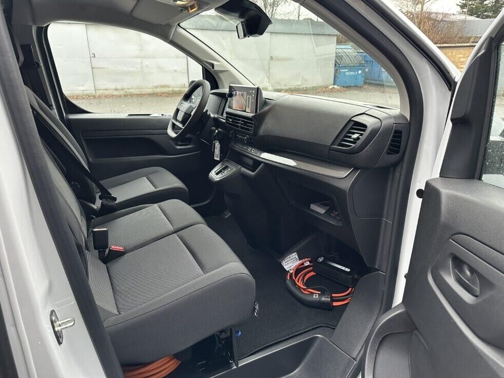 Billede af Toyota Proace Electric Long EL Comfort 136HK Van Aut.