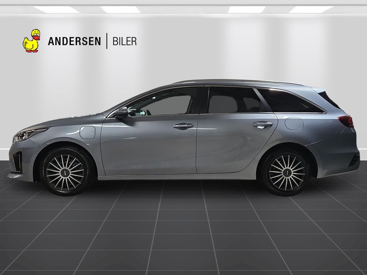 Billede af Kia Ceed SW 1,6 GDI PHEV  Plugin-hybrid Upgrade m/Plus DCT 141HK Stc 6g Aut.