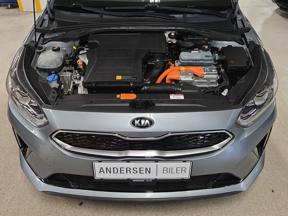 Billede af Kia Ceed SW 1,6 GDI PHEV  Plugin-hybrid Upgrade m/Plus DCT 141HK Stc 6g Aut.