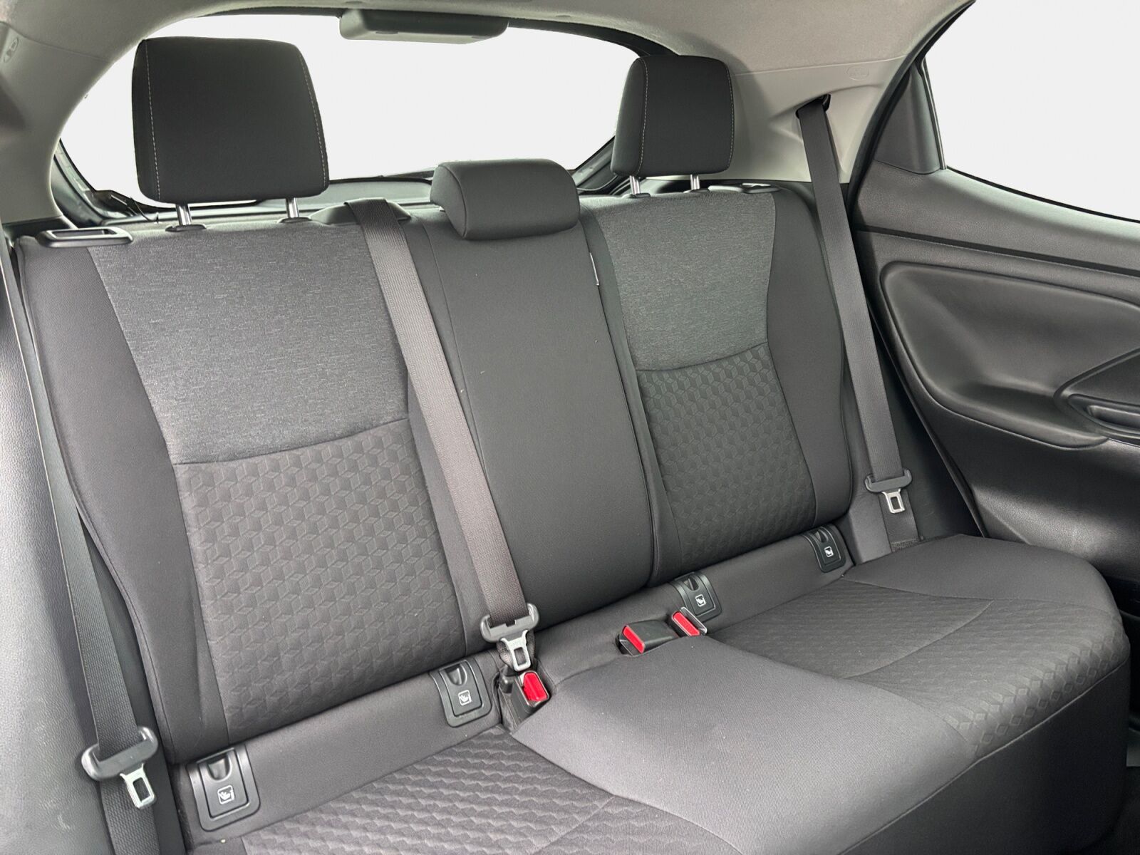 Billede af Toyota Yaris 1,0 VVT-I Active Technology 72HK 5d