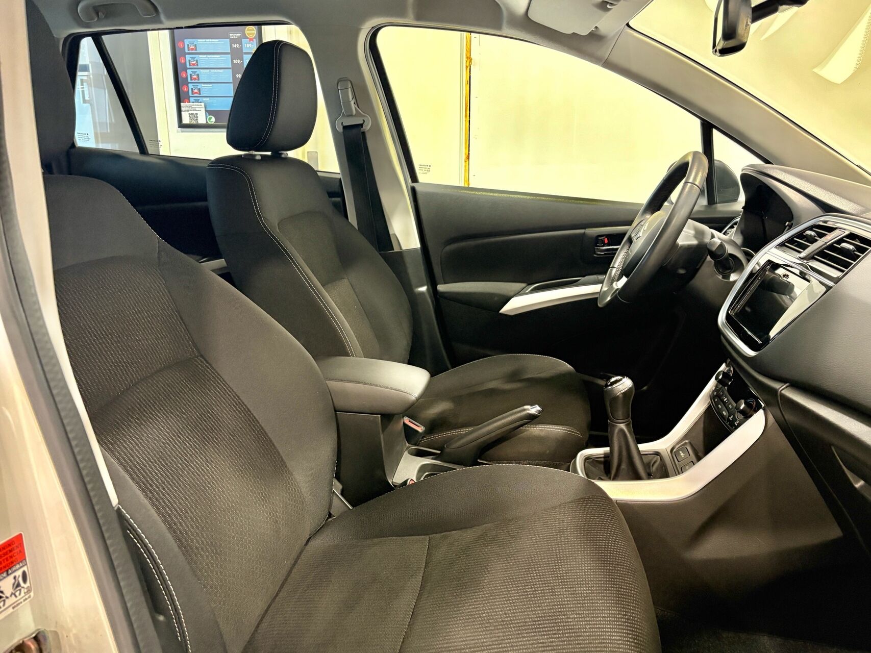 Billede af Suzuki S-Cross 1,0 Boosterjet Active Cut 112HK 5d