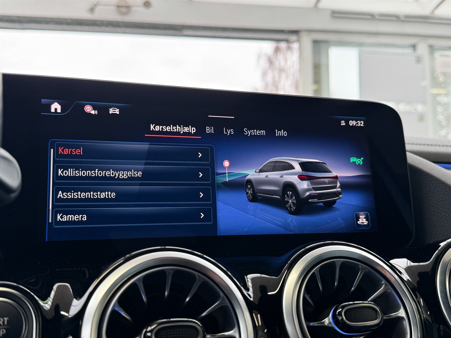 Billede af Mercedes-Benz EQA 250+ EL AMG Advance Plus 190HK 5d Aut.