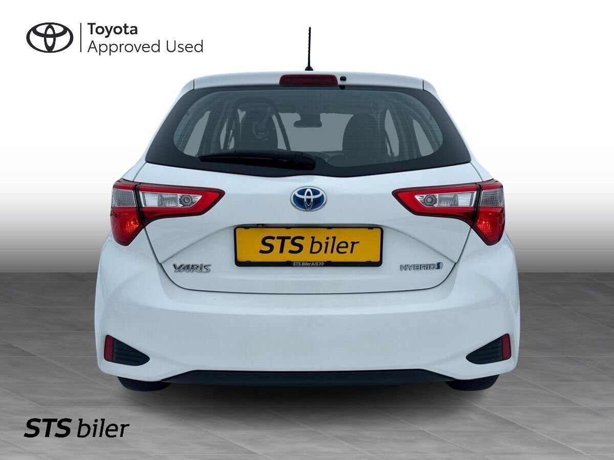 Billede af Toyota Yaris 1,5 Hybrid H2 E-CVT 100HK 5d Trinl. Gear