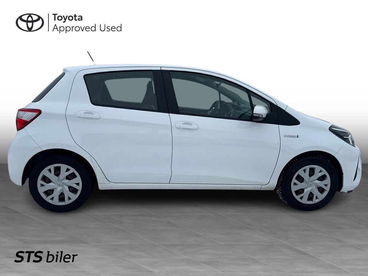 Billede af Toyota Yaris 1,5 Hybrid H2 E-CVT 100HK 5d Trinl. Gear
