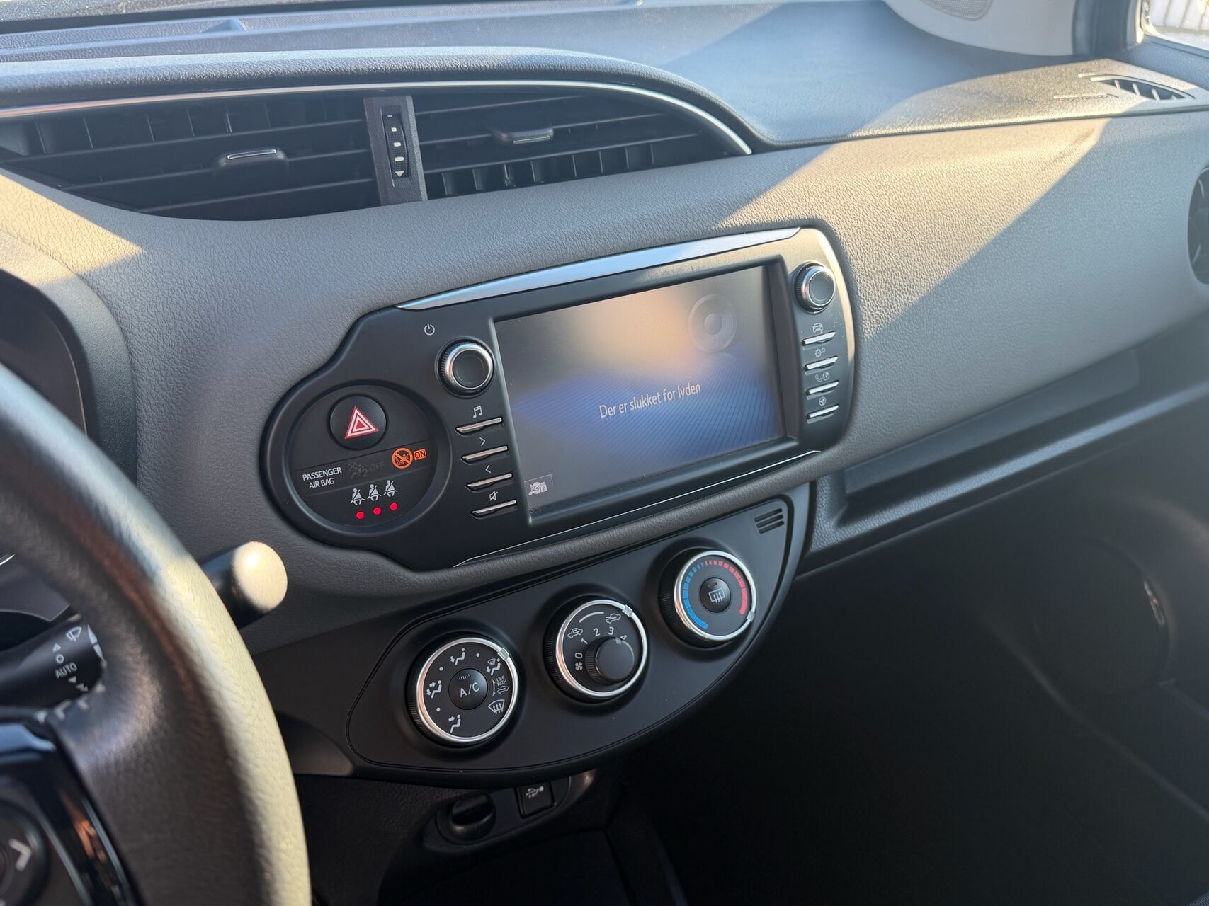 Billede af Toyota Yaris 1,0 VVT-I T2 69HK 5d