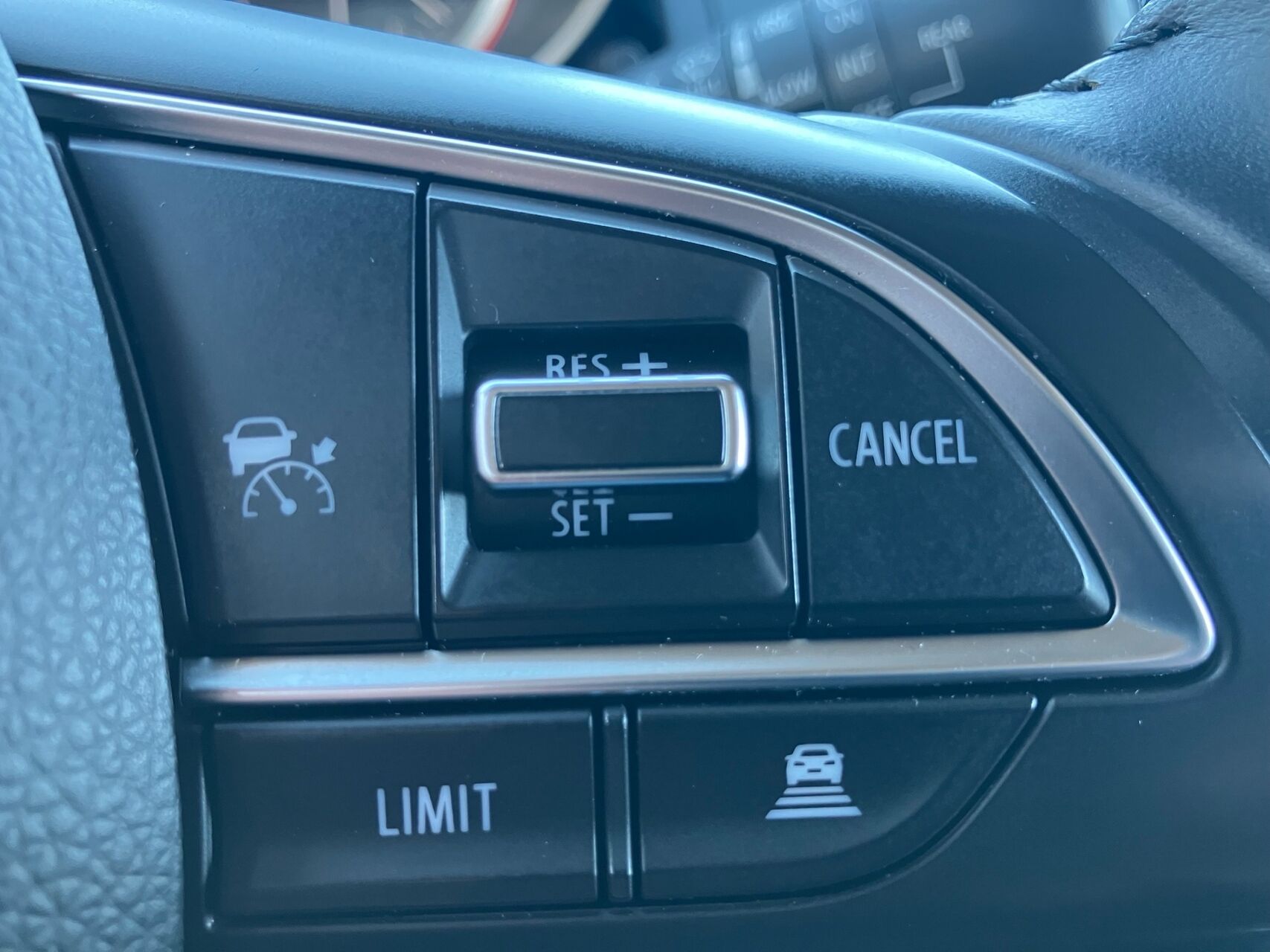 Billede af Suzuki Swift 1,2 Dualjet Style/Exclusive 83HK 5d Man. 