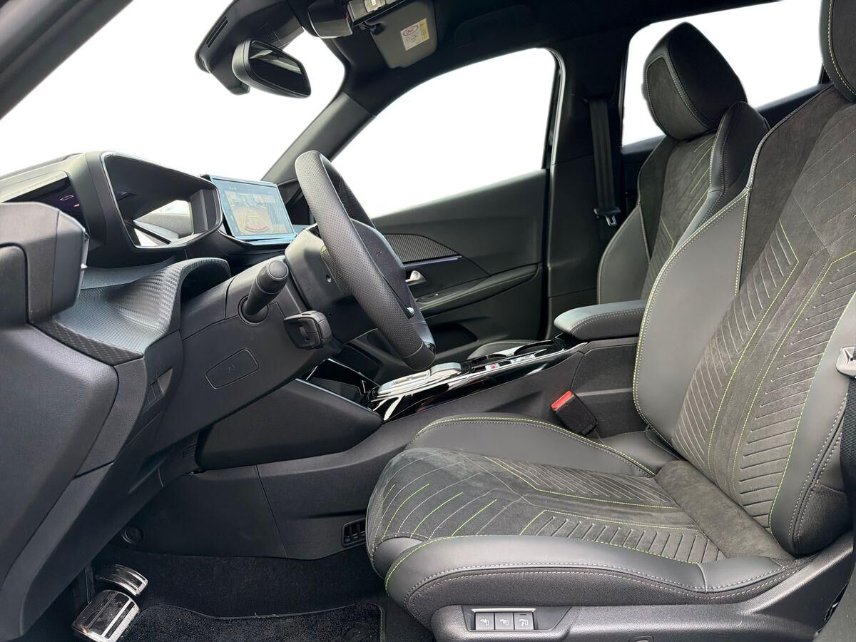 Billede af Peugeot e-2008 EL GT 156HK 5d Aut.